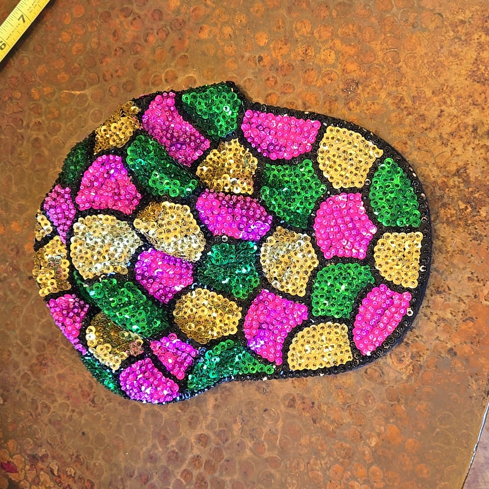 Mardi Gras hat - Picture 2 of 7